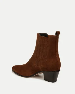 Veronica Beard Boots & Booties><noscript><img width=