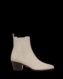 Veronica Beard Boots & Booties><noscript><img width=