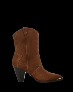 Veronica Beard Boots & Booties><noscript><img width=