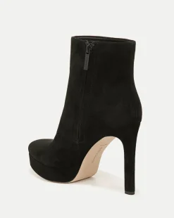 Veronica Beard Boots & Booties><noscript><img width=