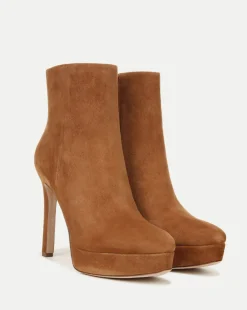 Veronica Beard Boots & Booties><noscript><img width=