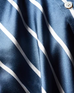 Veronica Beard Tops|The Veronicas' Favorites><noscript><img width=